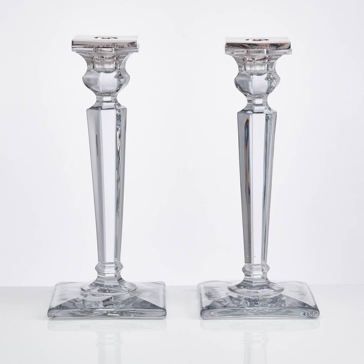 Pair of Art Deco Silver and Glass Candlesticks, Birmingham 1921 In Excellent Condition In London, GB