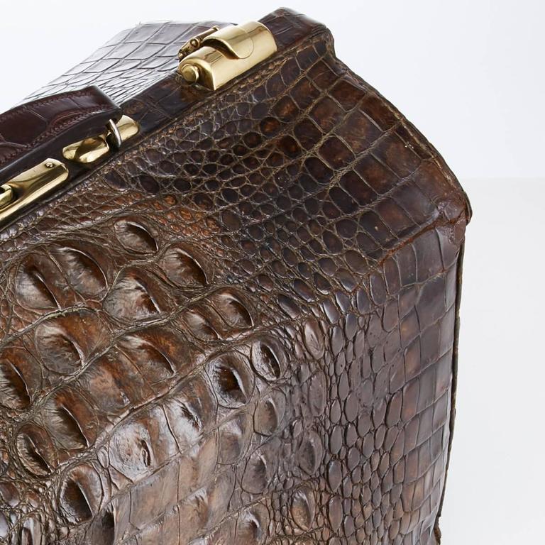Ladies Crocodile Skin Gladstone Bag