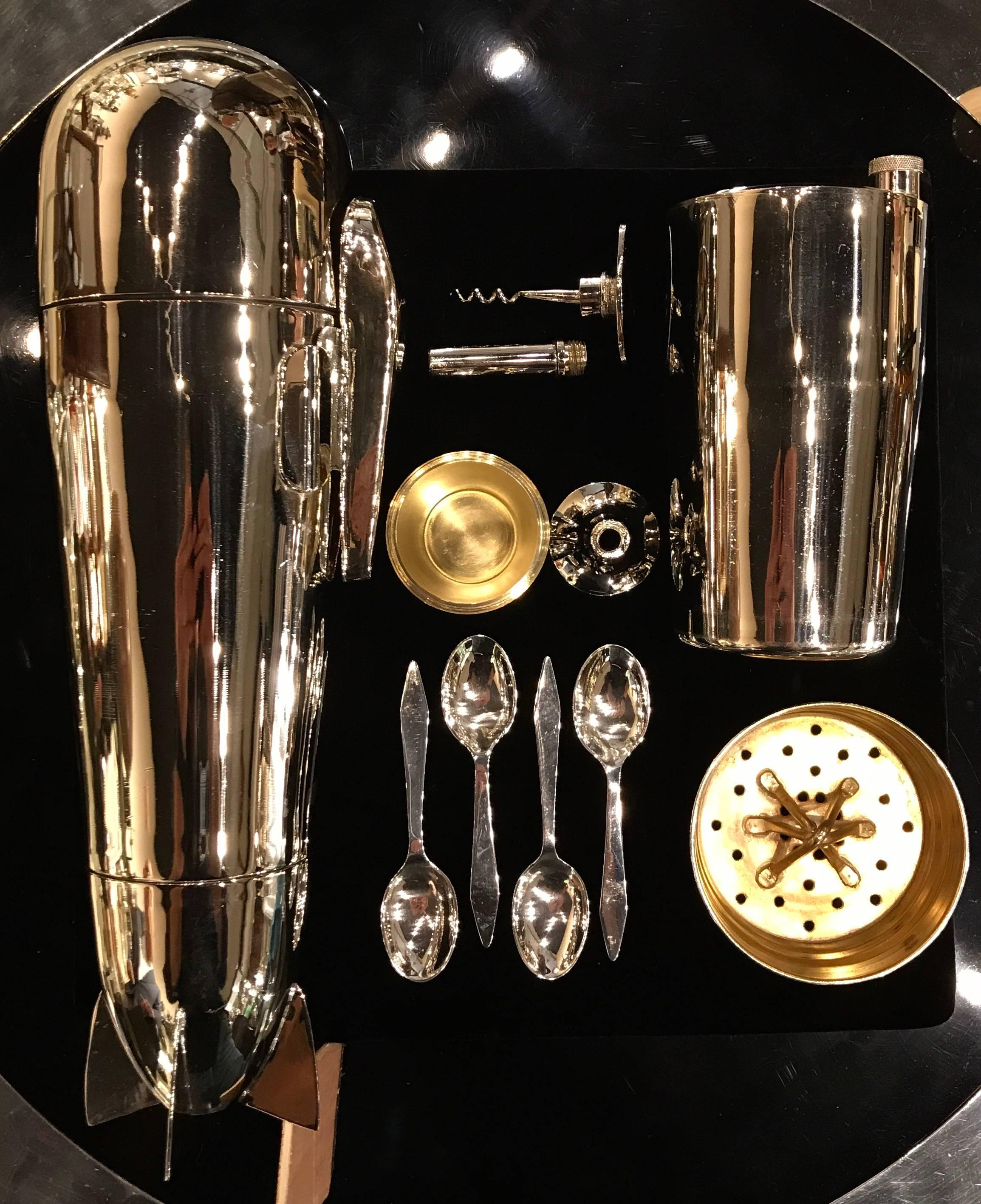 Silver Plate Superb Large Silver-Plated Zeppelin Cocktail Shaker Set, Germany circa 1930