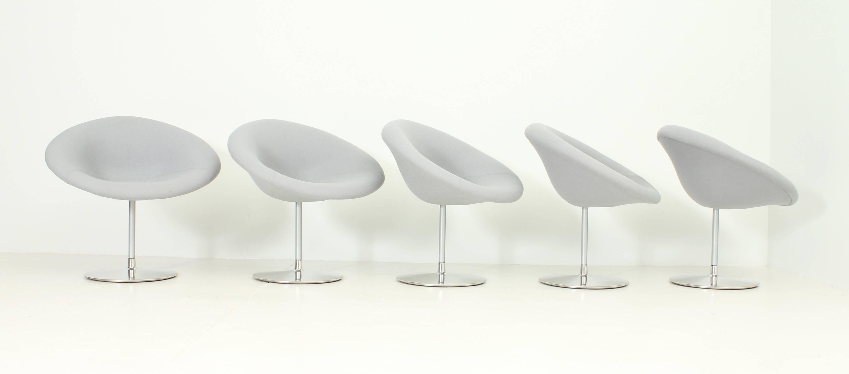Mid-Century Modern Set of Little Globe Chairs by Pierre Paulin