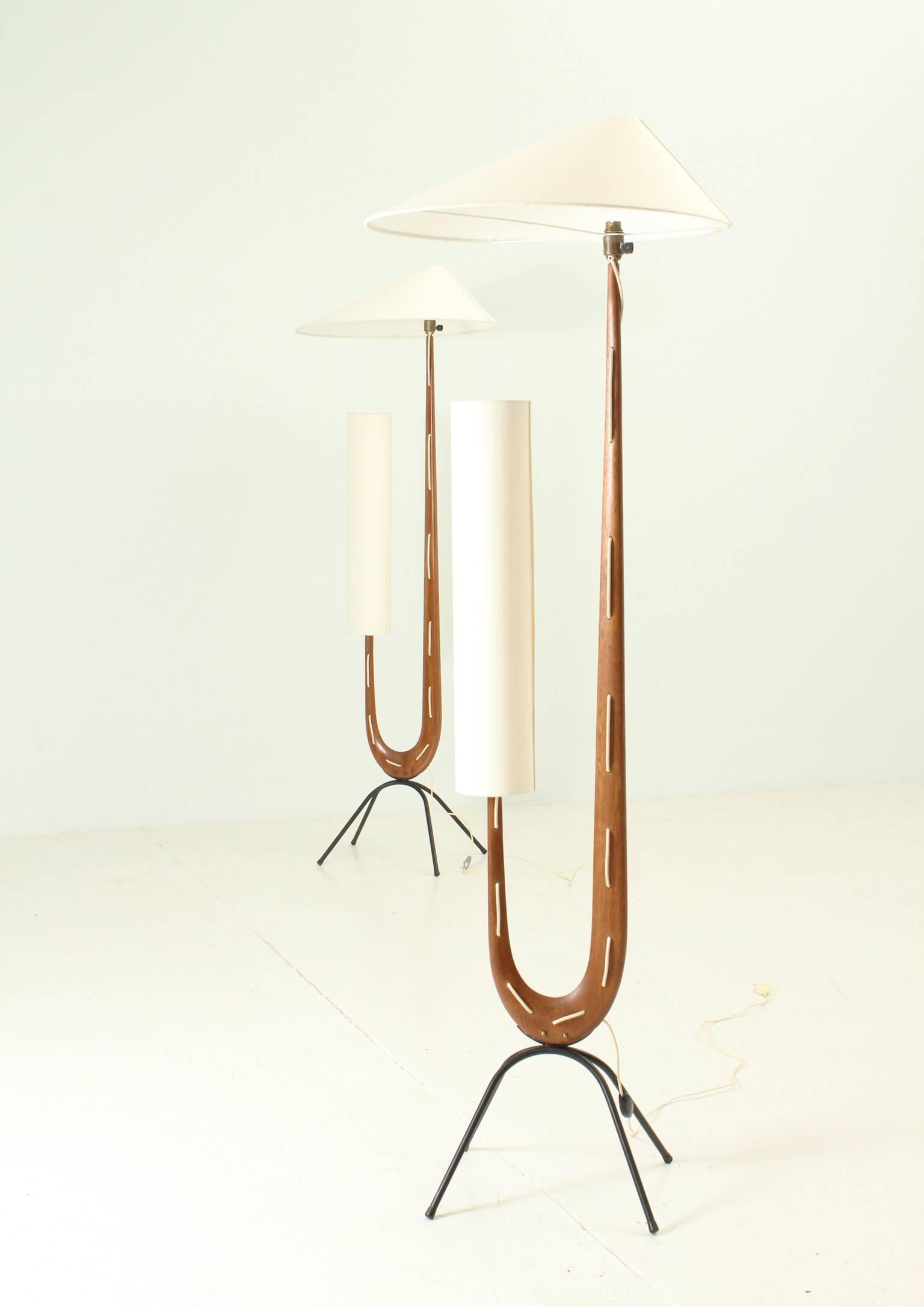 Pair of Giraffe Floor Lamps by Jean Rispal 1
