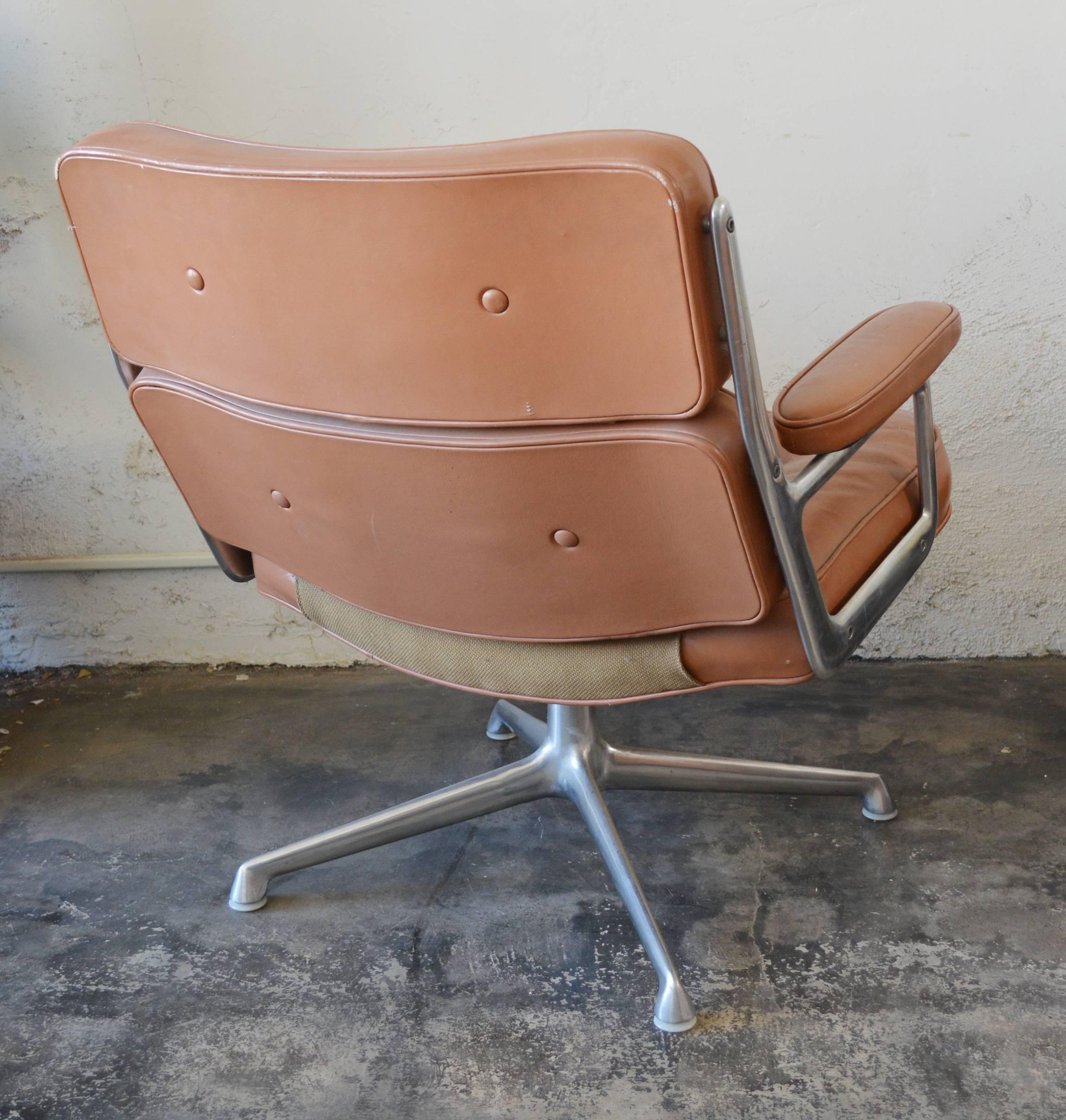 Mid-Century Modern Charles Eames Time Life Lounge Chair