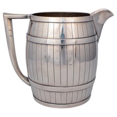 Wilcox Silver Co. Brocca a forma di botte placcata argento