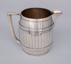 Wilcox Silver Co. Brocca a forma di botte placcata argento
