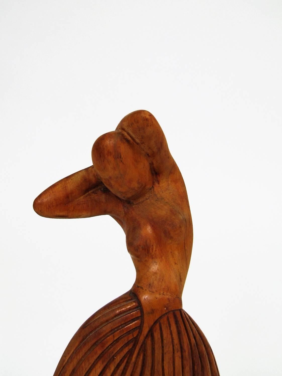 Pair of Hand-Carved Art Deco Dancing Female Figures In Good Condition In Papaikou, HI