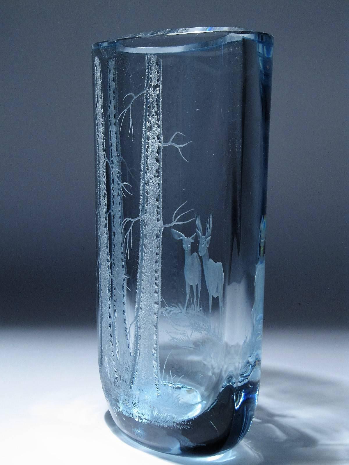 Swedish Stunning Strombergshyttan Two-Sided Dimensional Etched Glass Vase