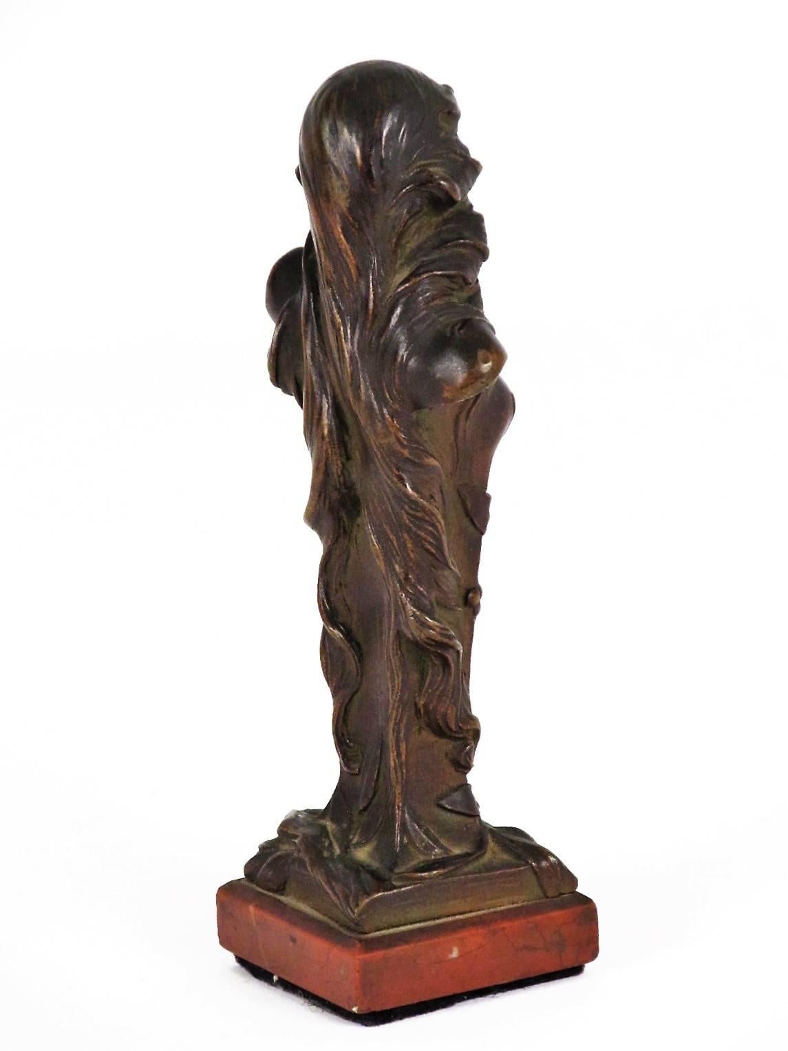 Lovely Diminutive Art Nouveau Bronze Bust on a Red Stone Base In Good Condition For Sale In Papaikou, HI