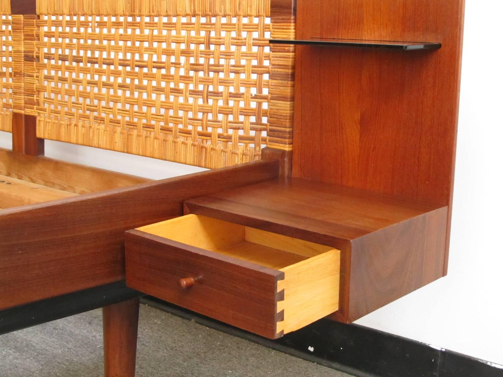 Late 20th Century Hans Wegner GETAMA Teak and Caned Queen Bed with Attached Night Tables