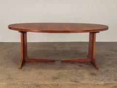 Danish Modern Rosewood Pedestal Table with Leaves