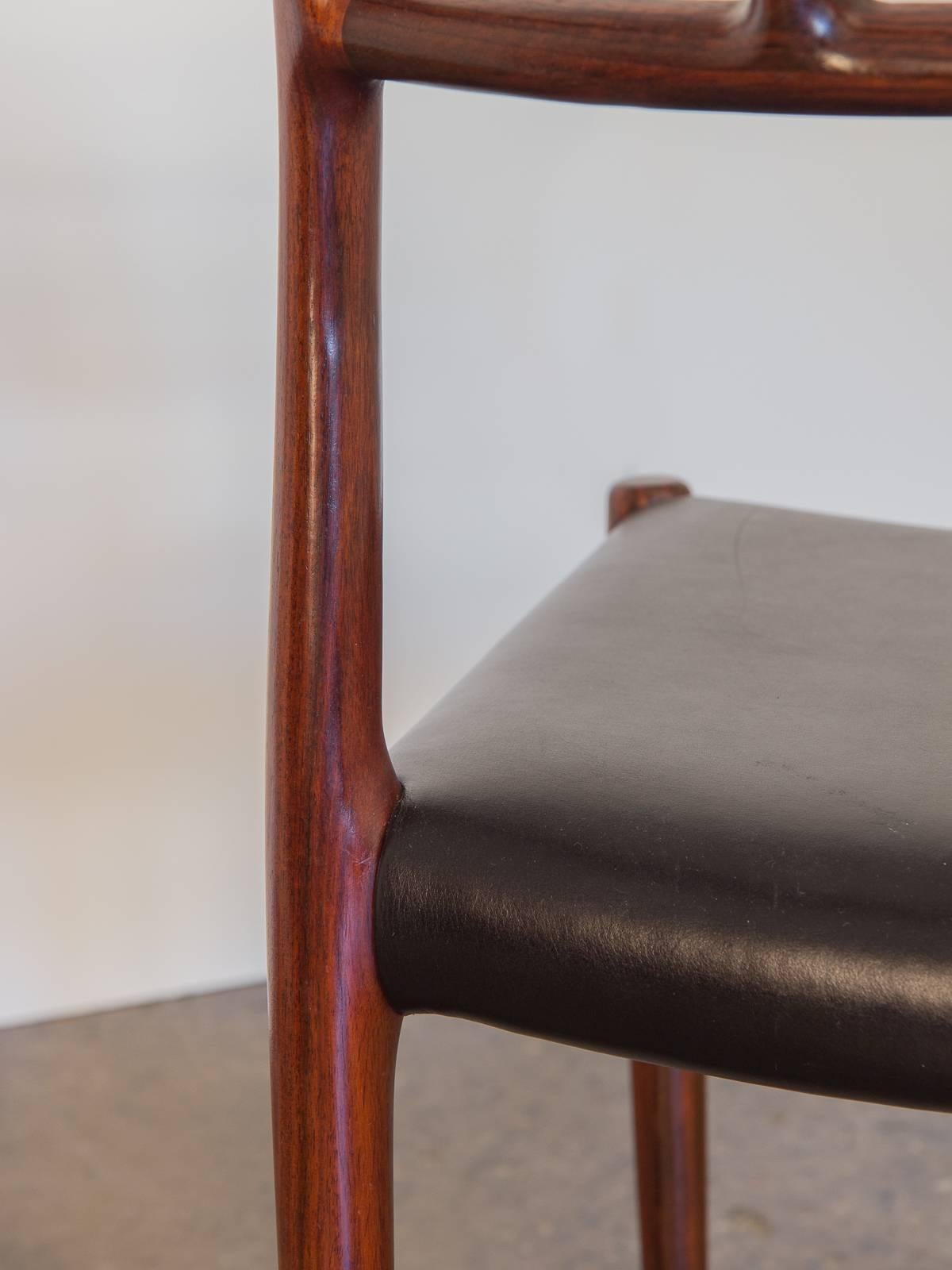 12 Rosewood Møller Dining Chairs 4