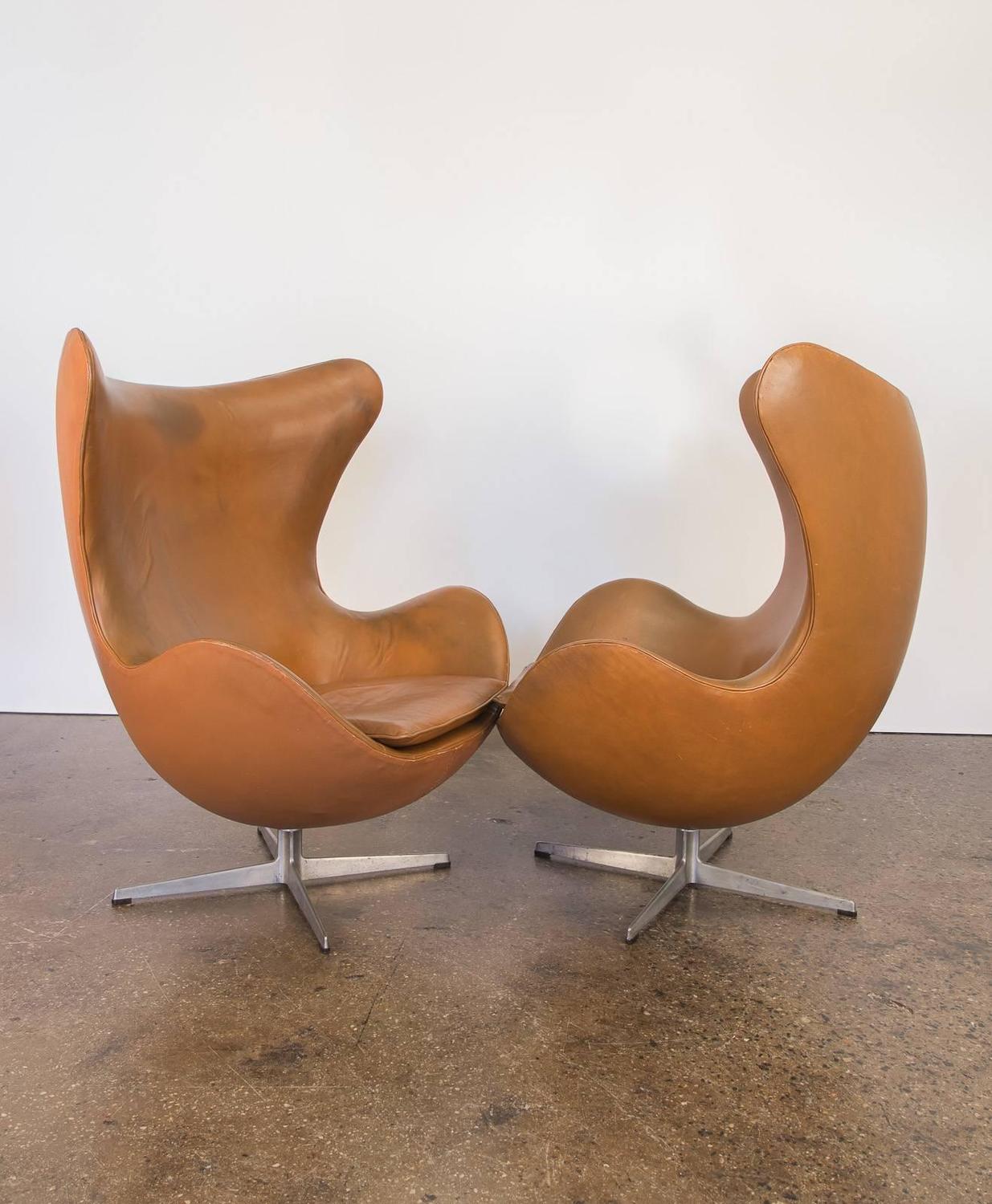 Vintage Leather Egg Chairs by Arne Jacobsen For Sale at 1stdibs