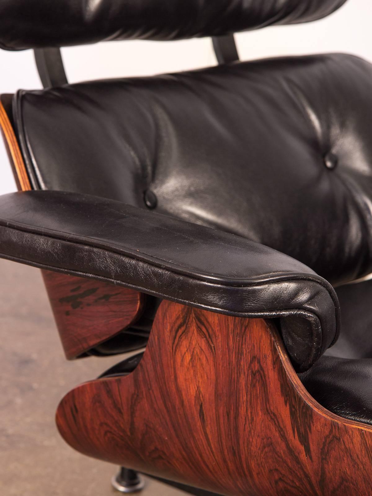 Mid-Century Modern 670 Eames Lounge Chair and 671 Ottoman