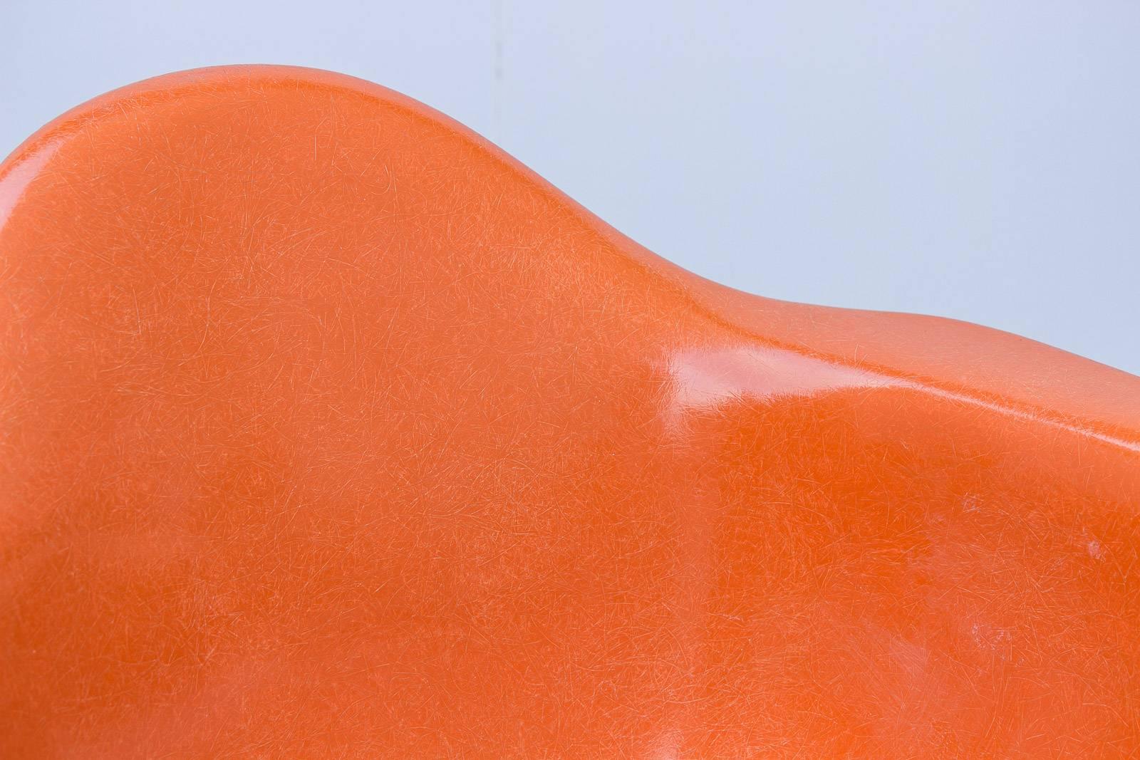 Eames Molded Fiberglass Armchair in Orange 3