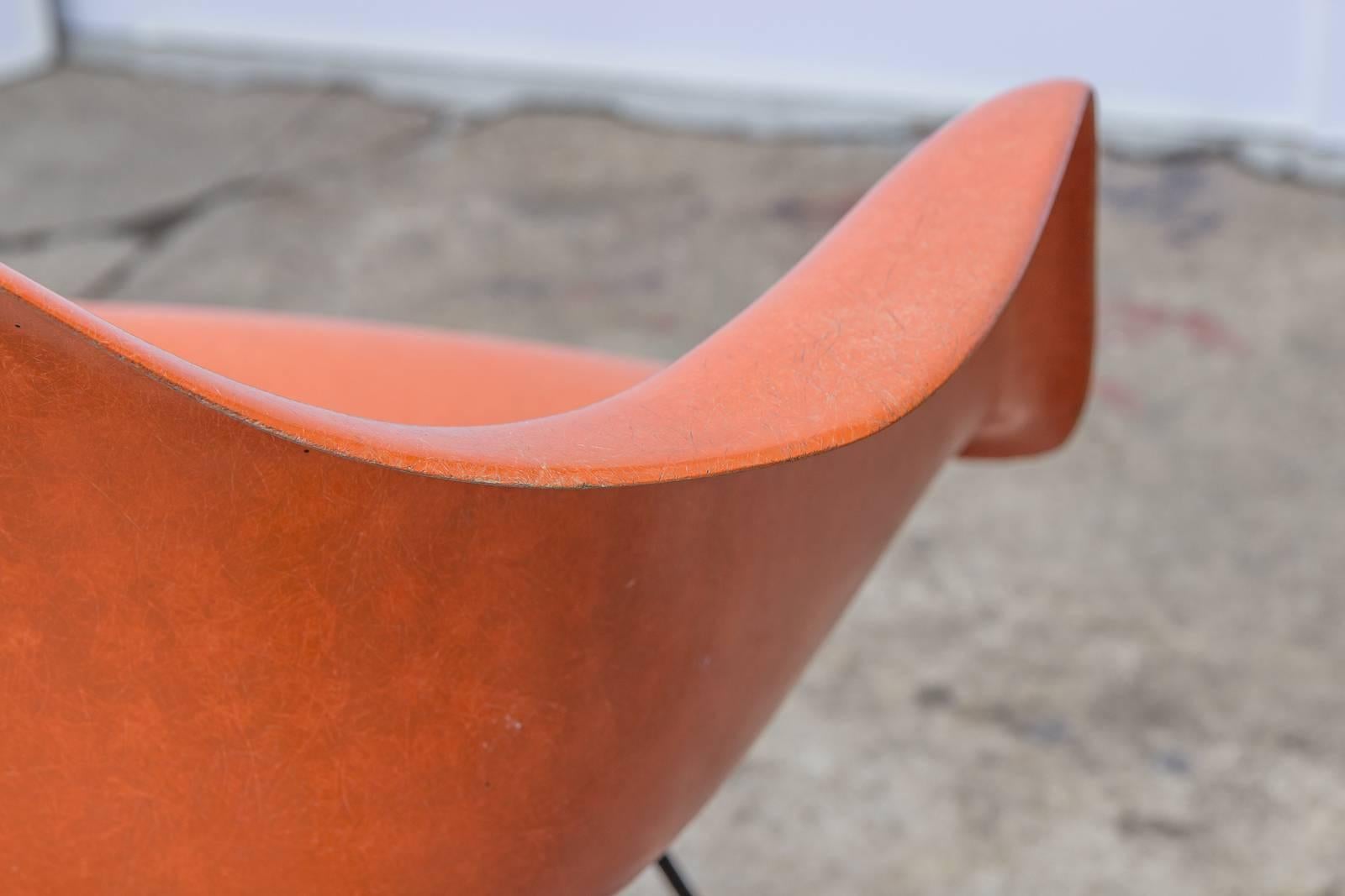 Mid-20th Century Eames Molded Fiberglass Armchair in Orange
