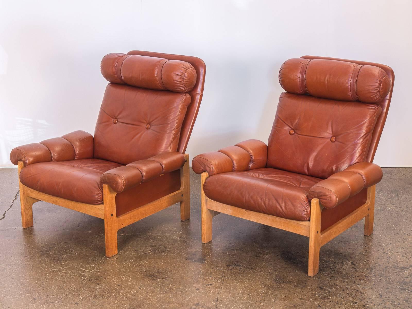 Late 20th Century Pair of Tufted Chestnut Lounge Chairs