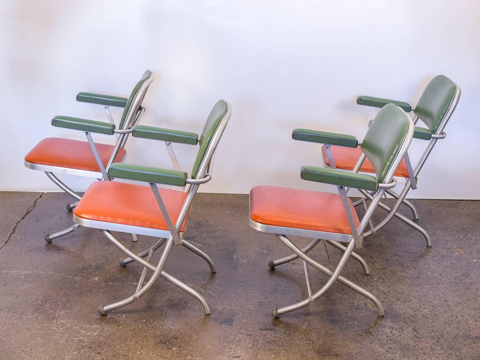 Set of Four Warren McArthur Two-Tone Folding Armchairs In Excellent Condition In Brooklyn, NY