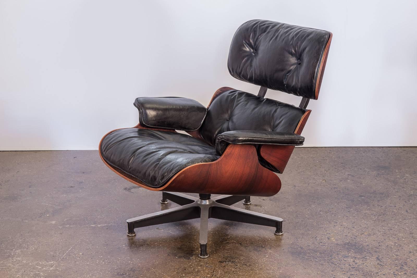 Charles and Ray Eames 670 Lounge Chair for Herman Miller In Good Condition In Brooklyn, NY