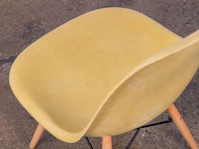 Mid-20th Century Eames for Herman Miller Ochre Yellow Shell Chair For Sale