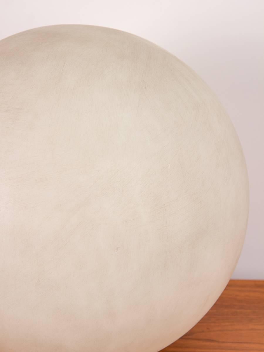 spherical table lamp