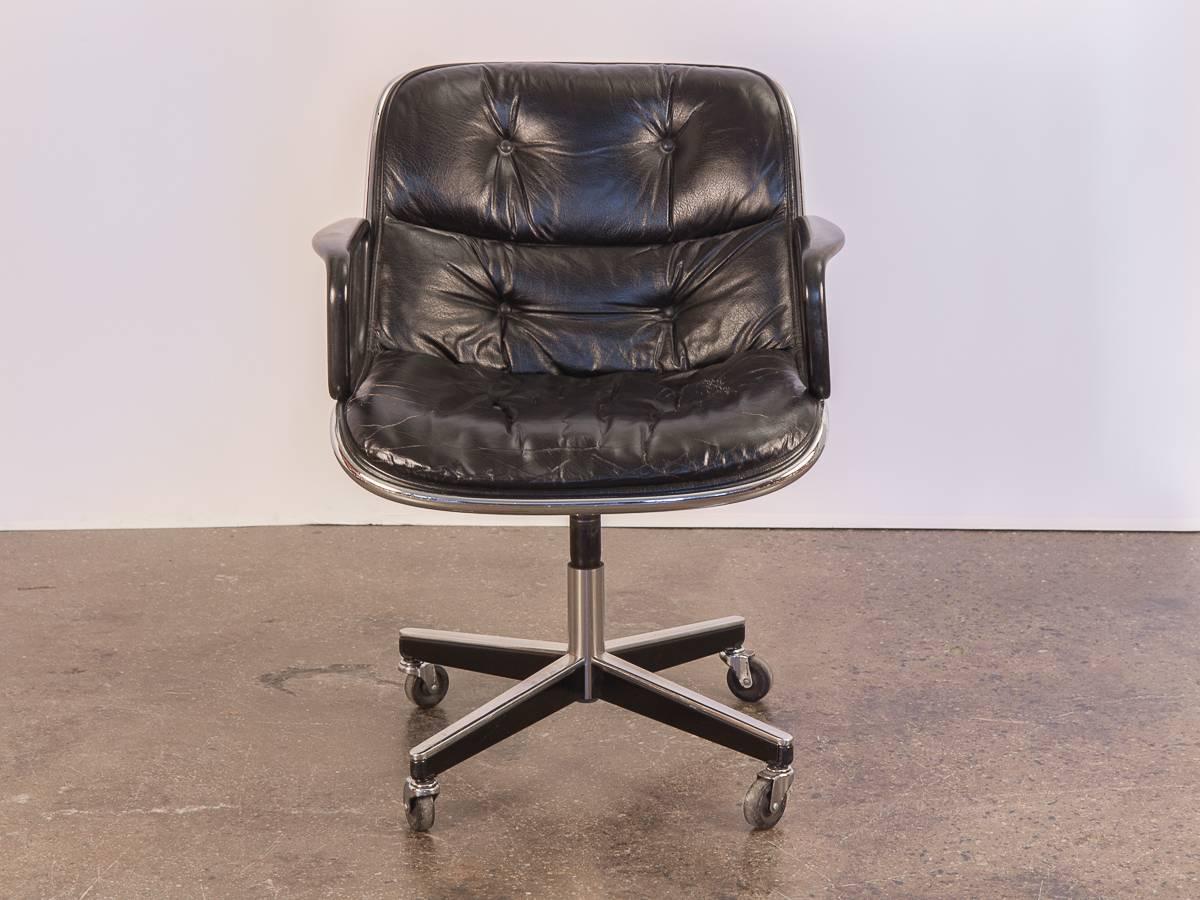 Vintage Charles Pollock Executive desk chair for Knoll. The ultimate ergonomic, office desk chair consciously designed by this George Nelson apprentice. Beautiful vintage condition—tufted black cushions are plush, leather is soft and pliable with a