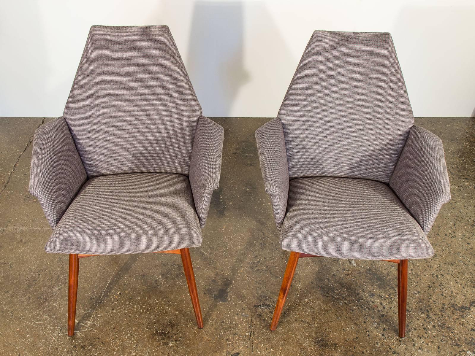 Pair of Adrian Pearsall Armchairs In Excellent Condition In Brooklyn, NY