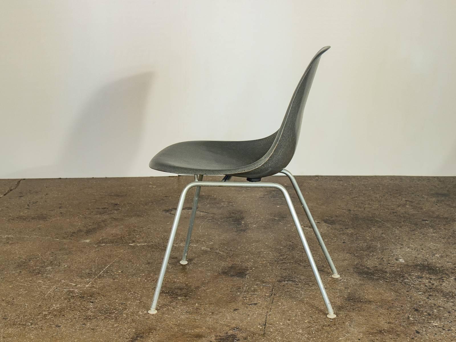 herman miller shell chair