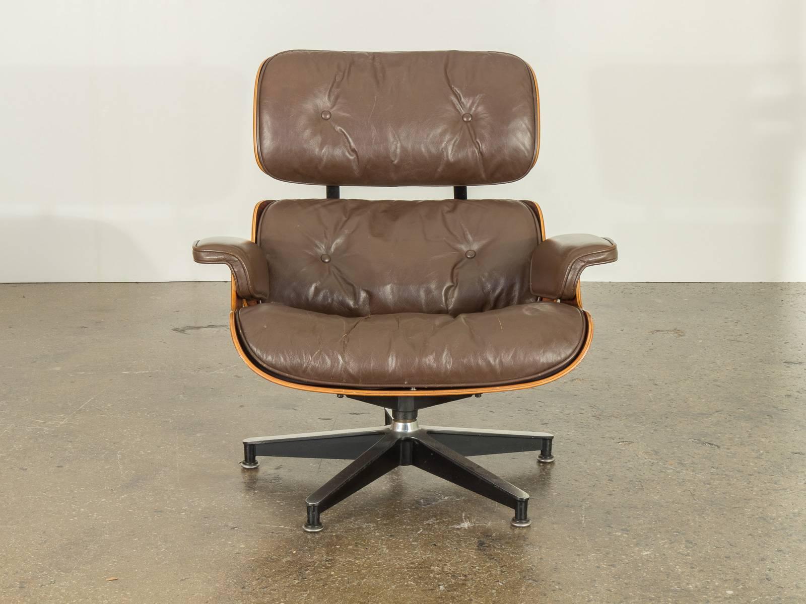 eames brown leather chair