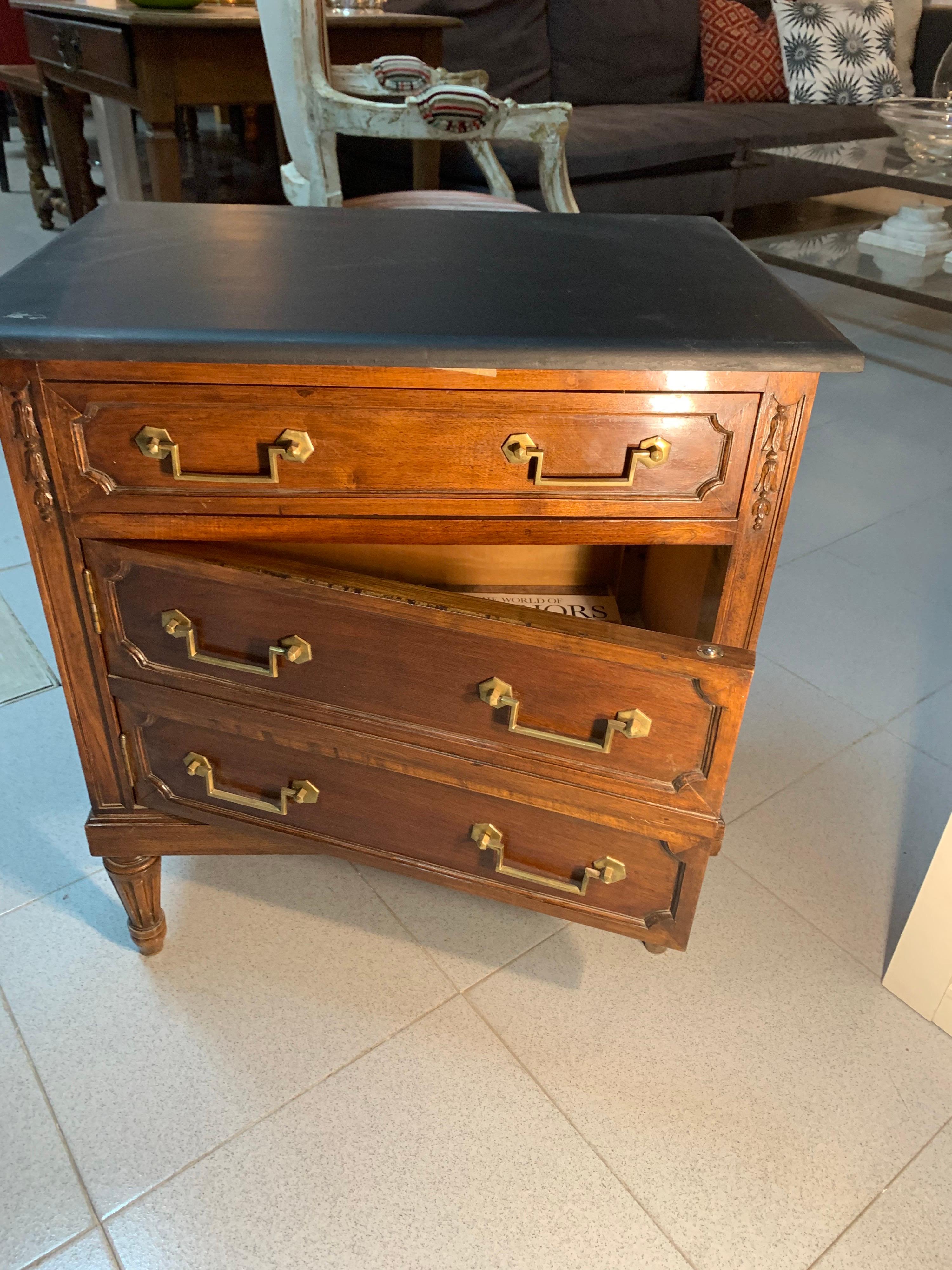 Pair of 20th Century Walnut Spanish Louis XVI Style Bedside Tables or