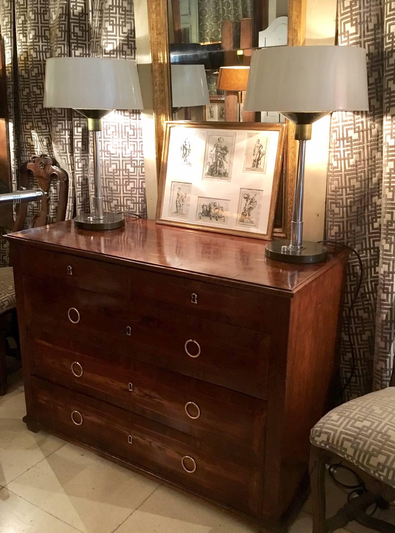 18th Century Spanish Carlos IV Walnut  Commode 4