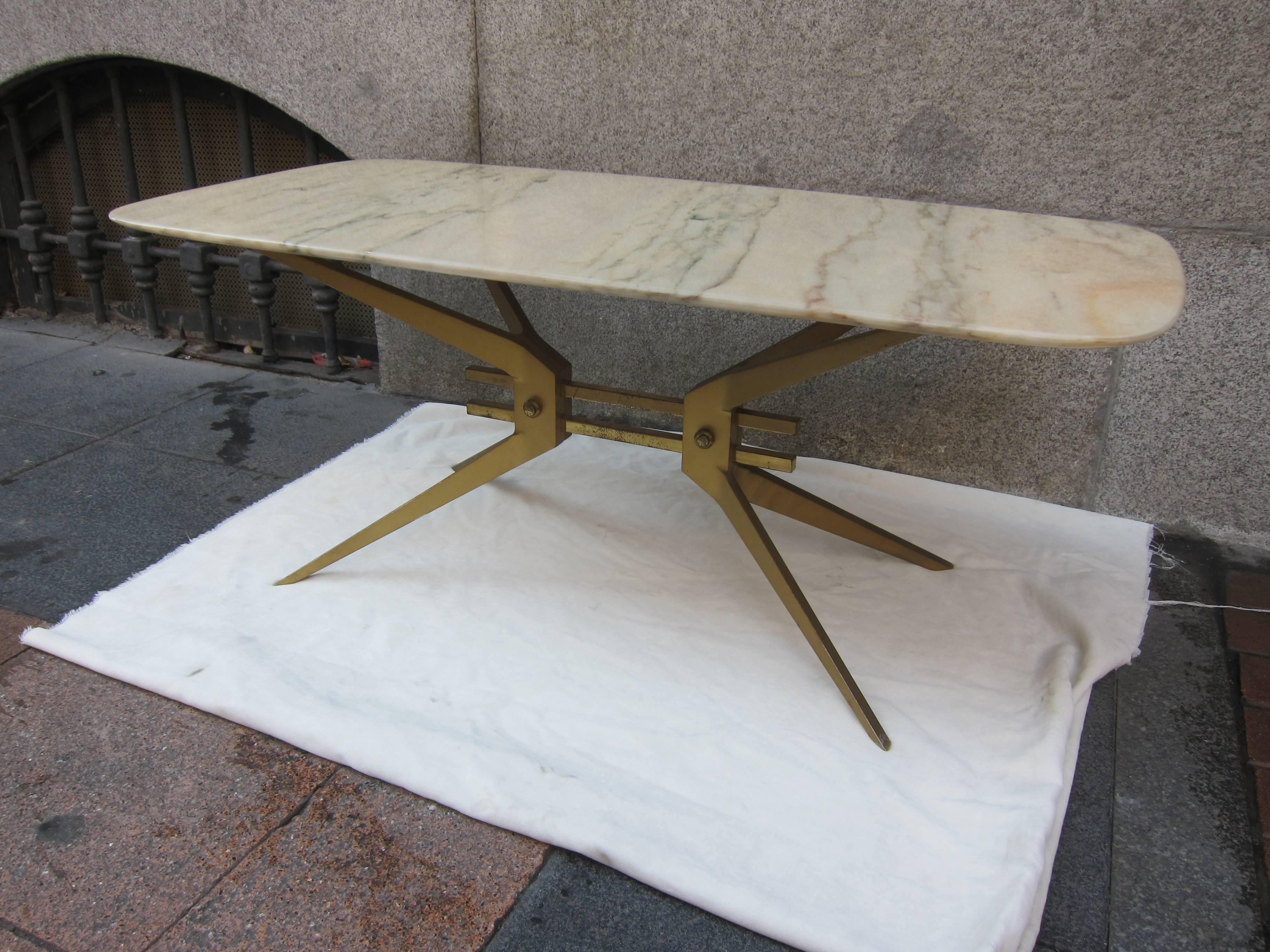 Mid-20th Century Cesare Lacca Gilded Brass and Marble Top Coffee Table, Italy, 1950 For Sale