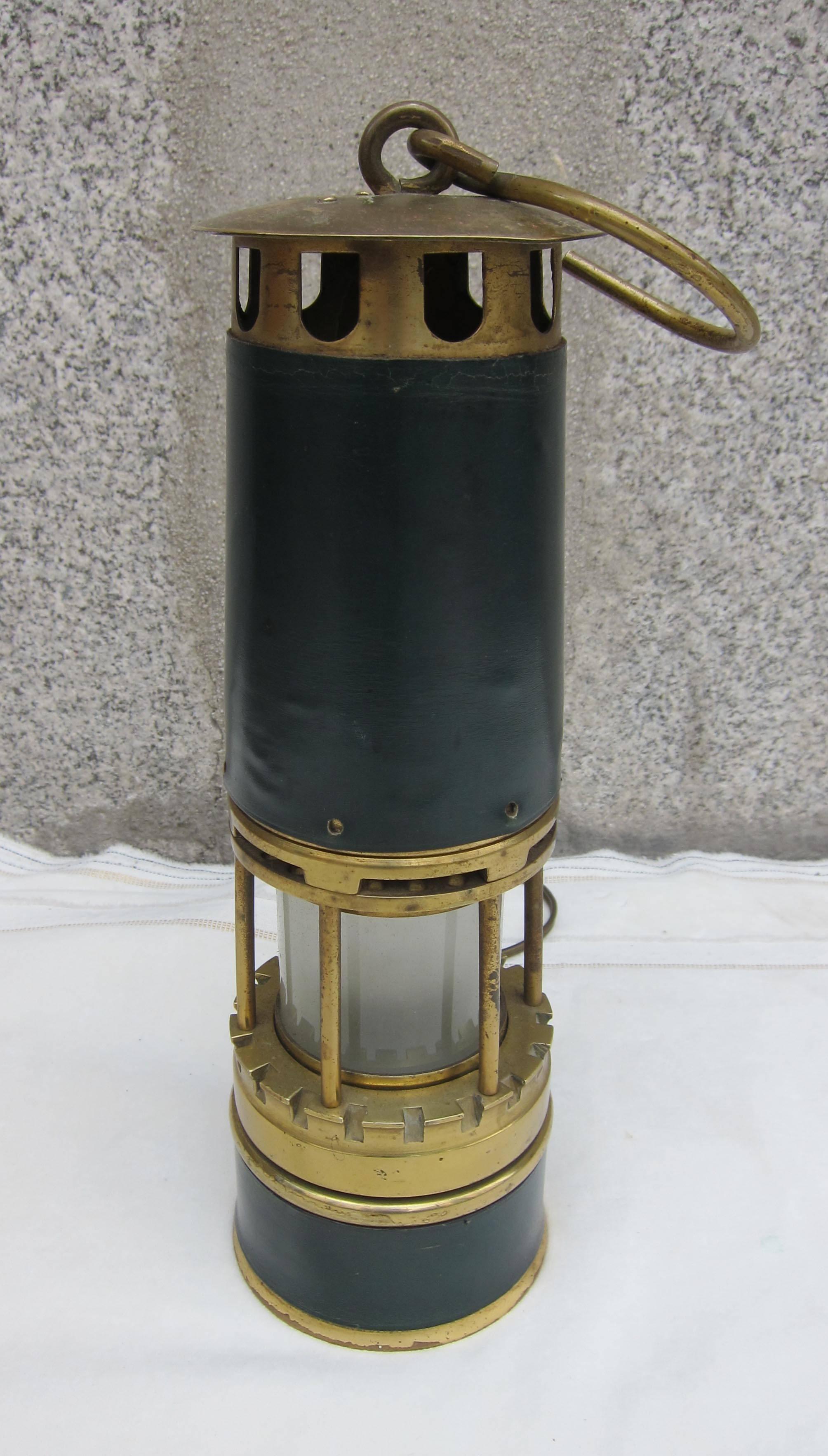Hermes, Miner's Lamp, Brass and Leather, France, 1960 In Good Condition For Sale In Madrid, ES