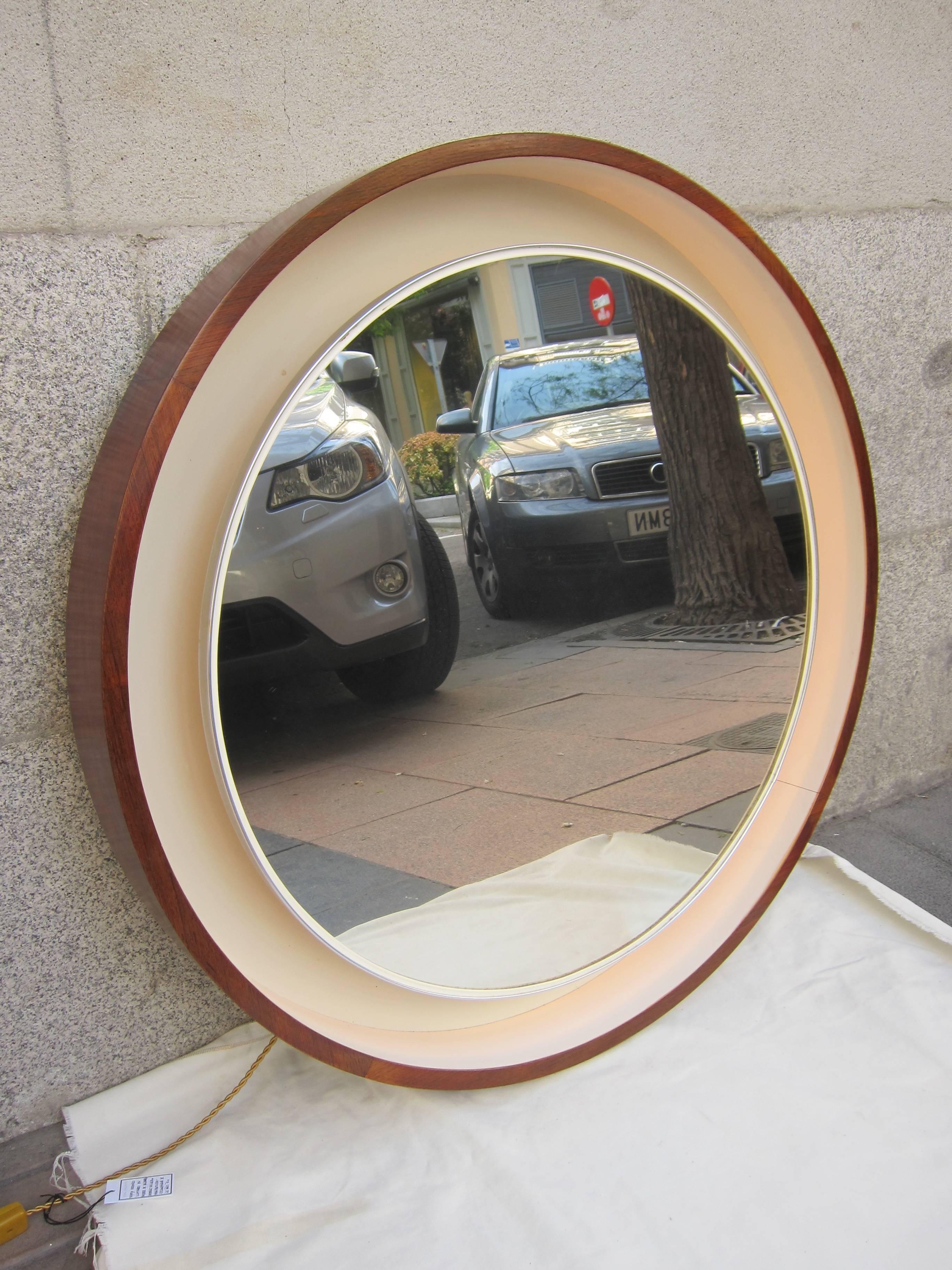 Rosewood and Lacquer with Light Mirror, Scandinavia, 1970 For Sale 2