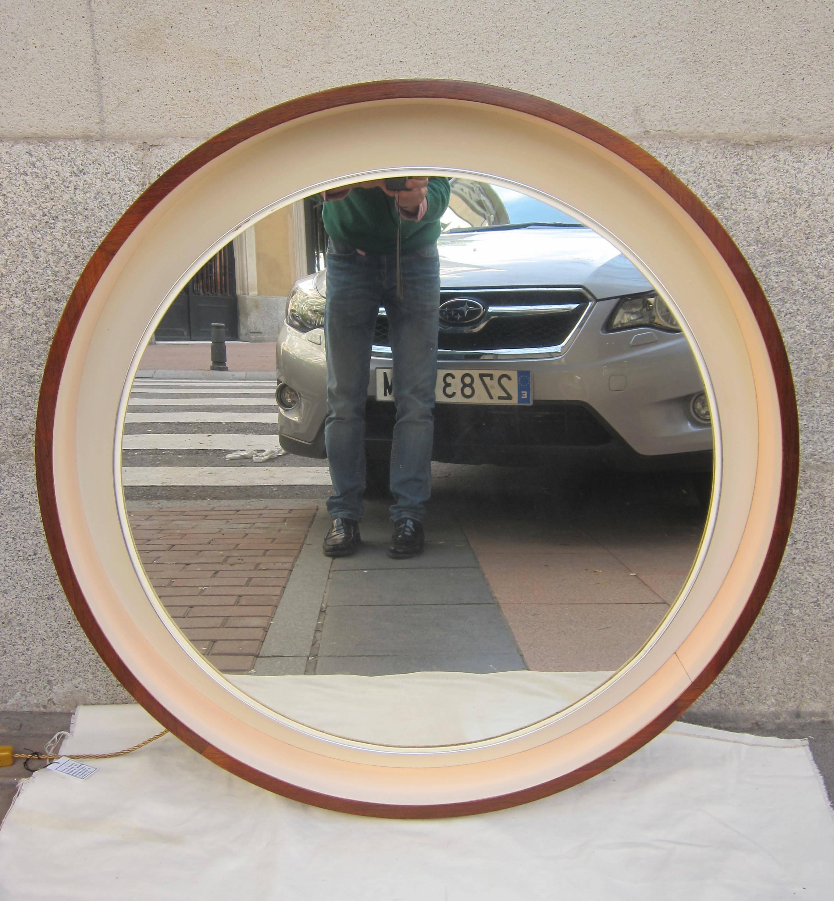 Rosewood and Lacquer with Light Mirror, Scandinavia, 1970 For Sale 6
