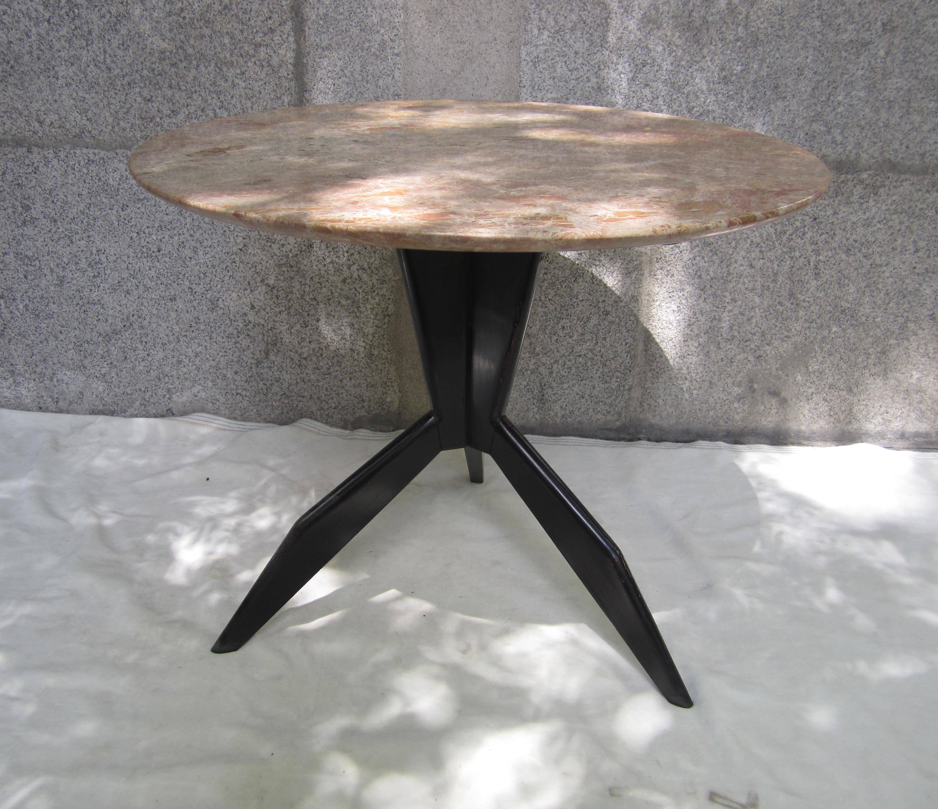Marble and Ebonished Wood Round Table, France, 1960 For Sale 4