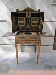 "Sheraton" Dressing Table style for export, China 19th Century