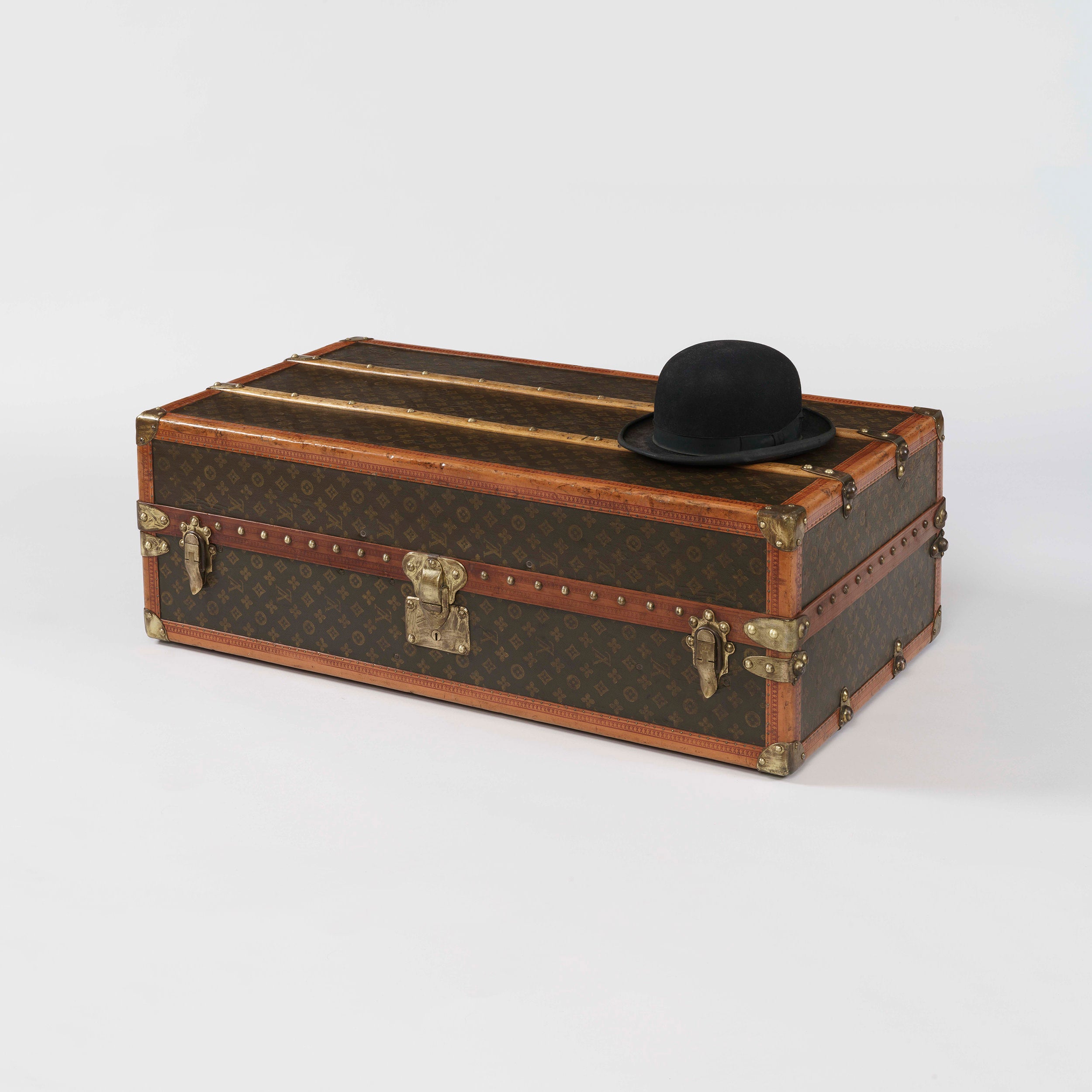 louis vuitton cabin luggage