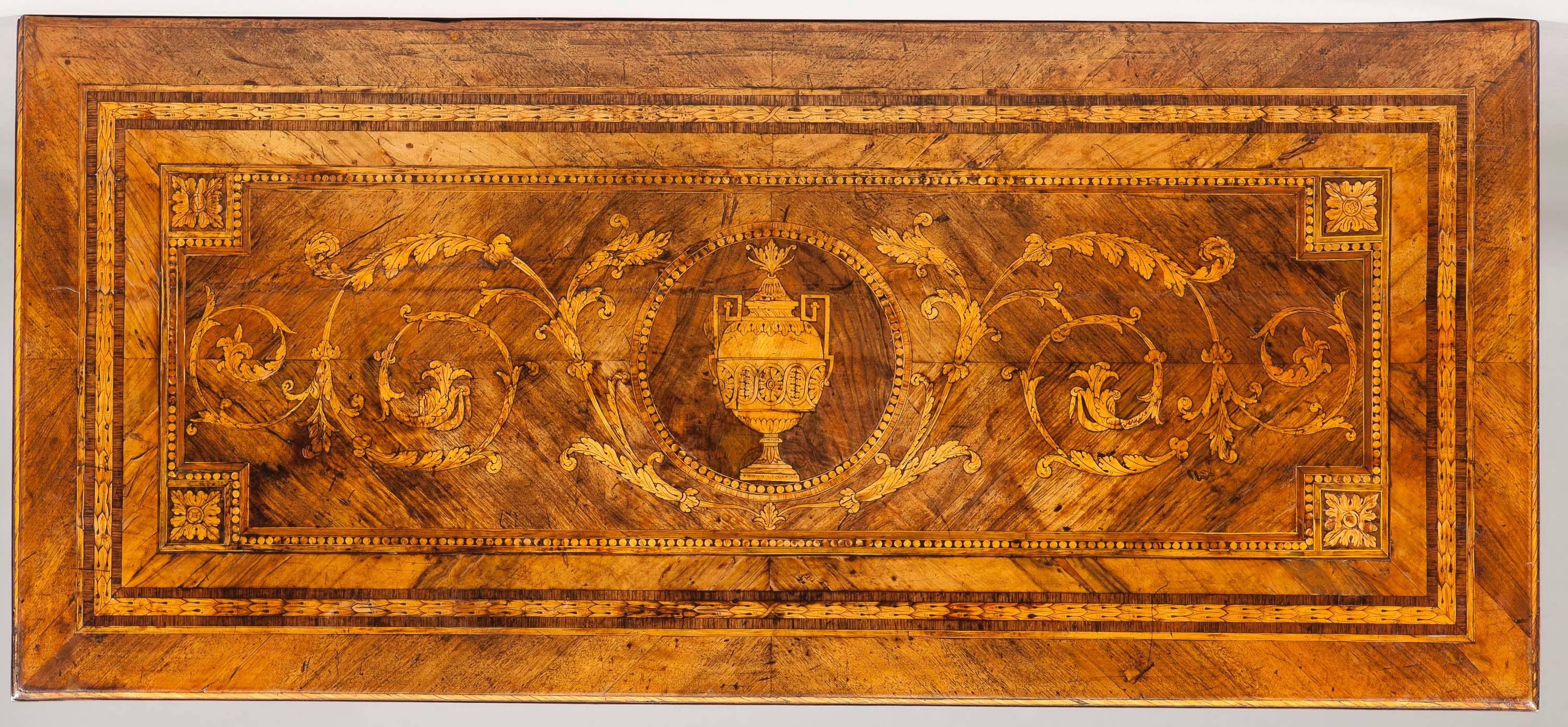 18th Century North Italian Neoclassical Marquetry Commode In Excellent Condition In London, GB