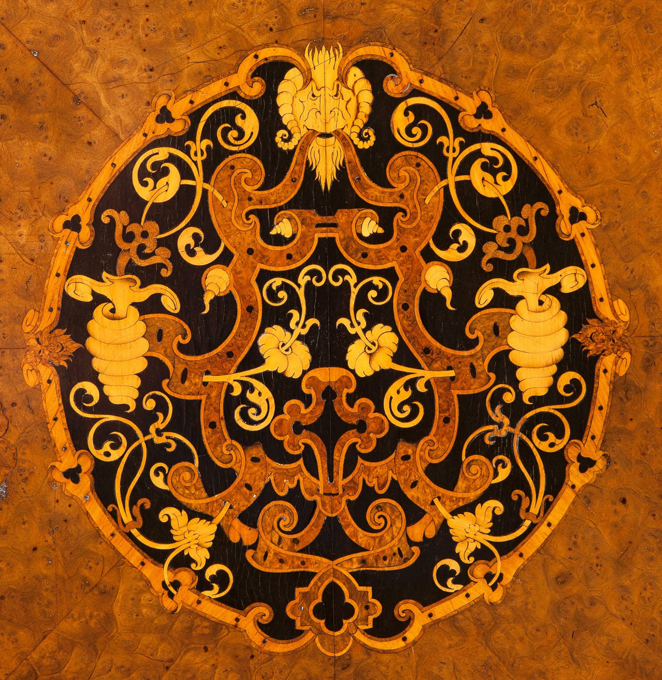 Antique Irish Centre Table Attributed to Robert Strahan of Dublin For ...