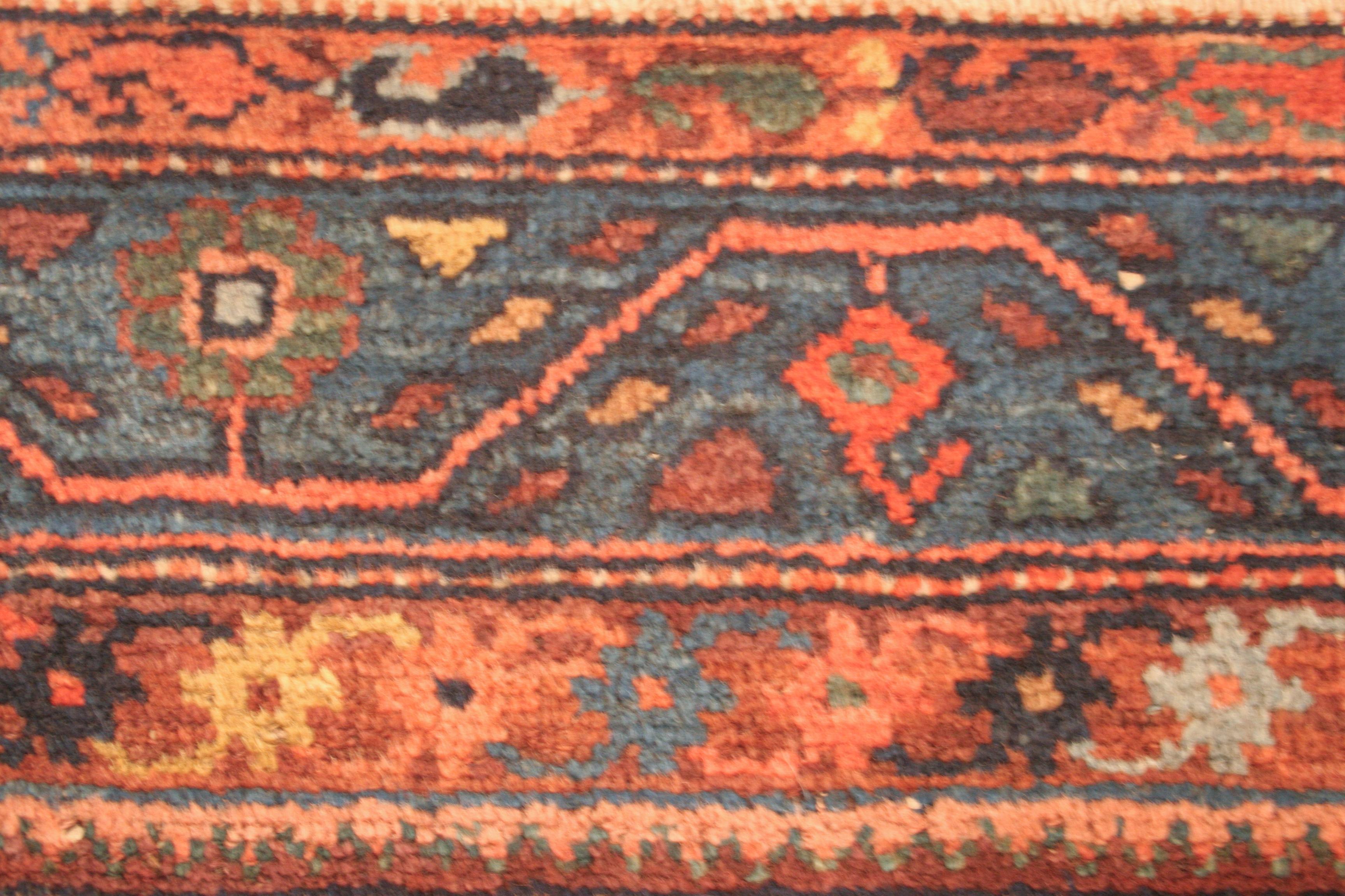 Malayer Ancien tapis Hamadan en poils de chameau à motif botanique en vente