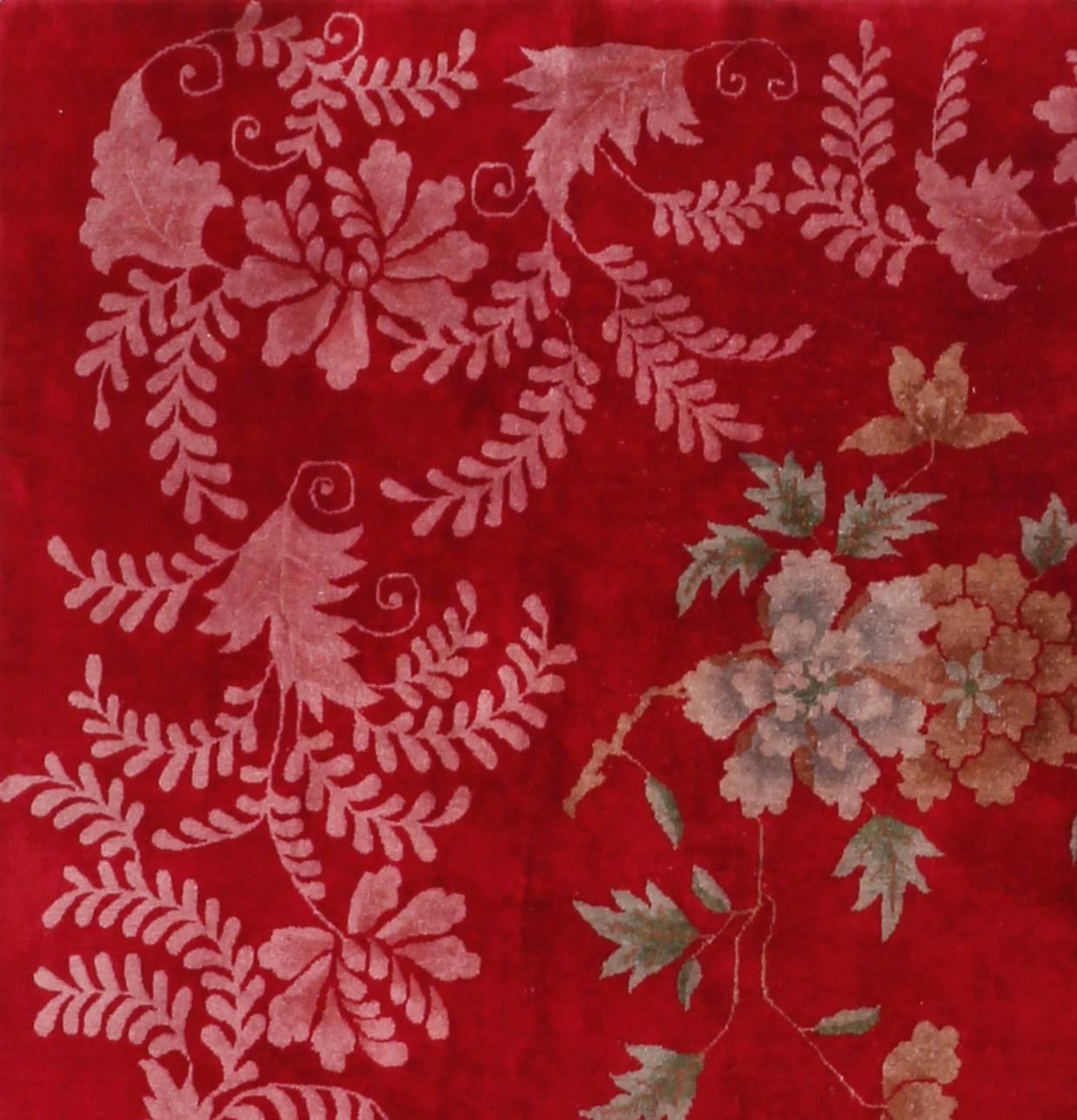 Chinois Superbe tapis Art Déco chinois rouge laqué en vente