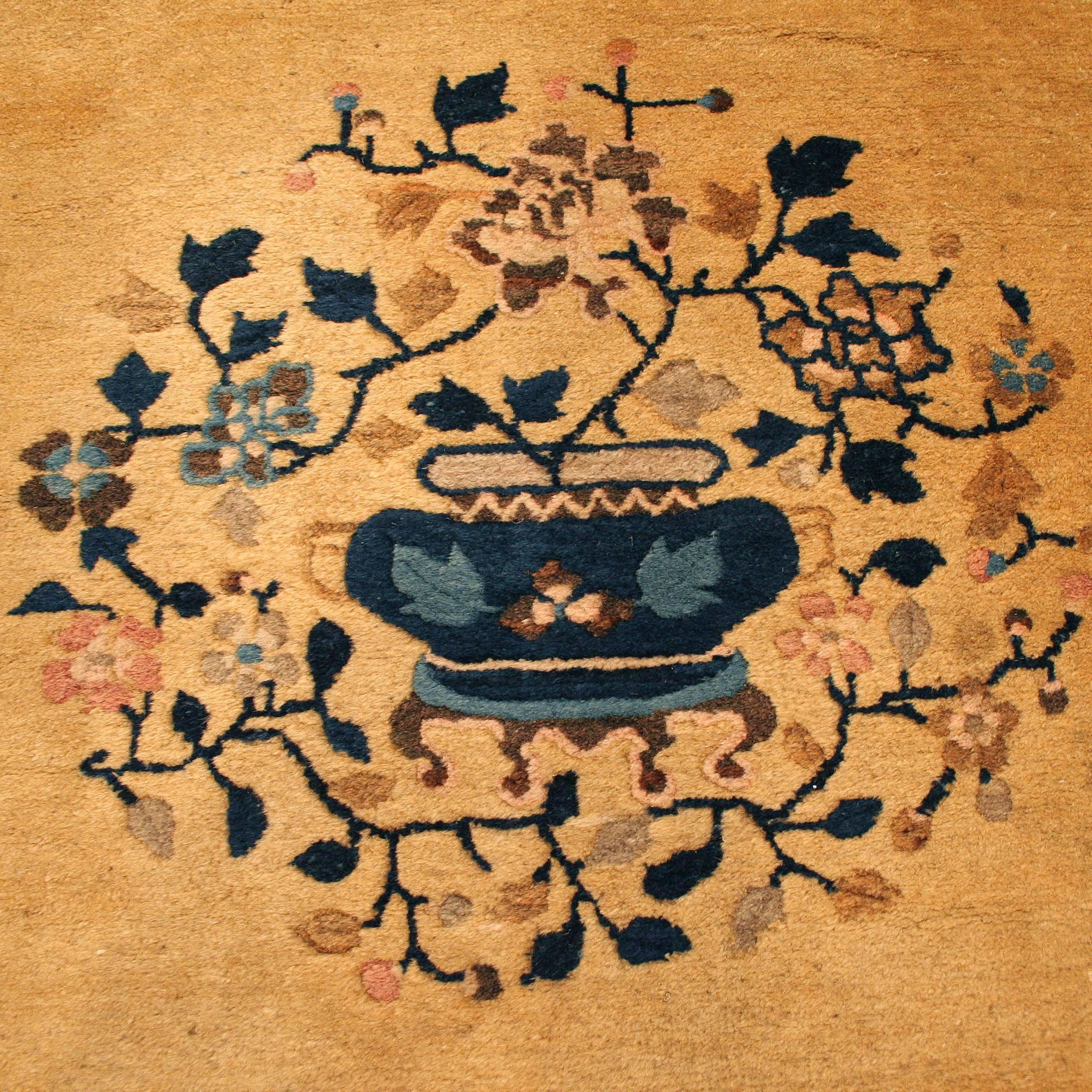 Early 20th Century Fine Art Deco Ivory Peking Carpet