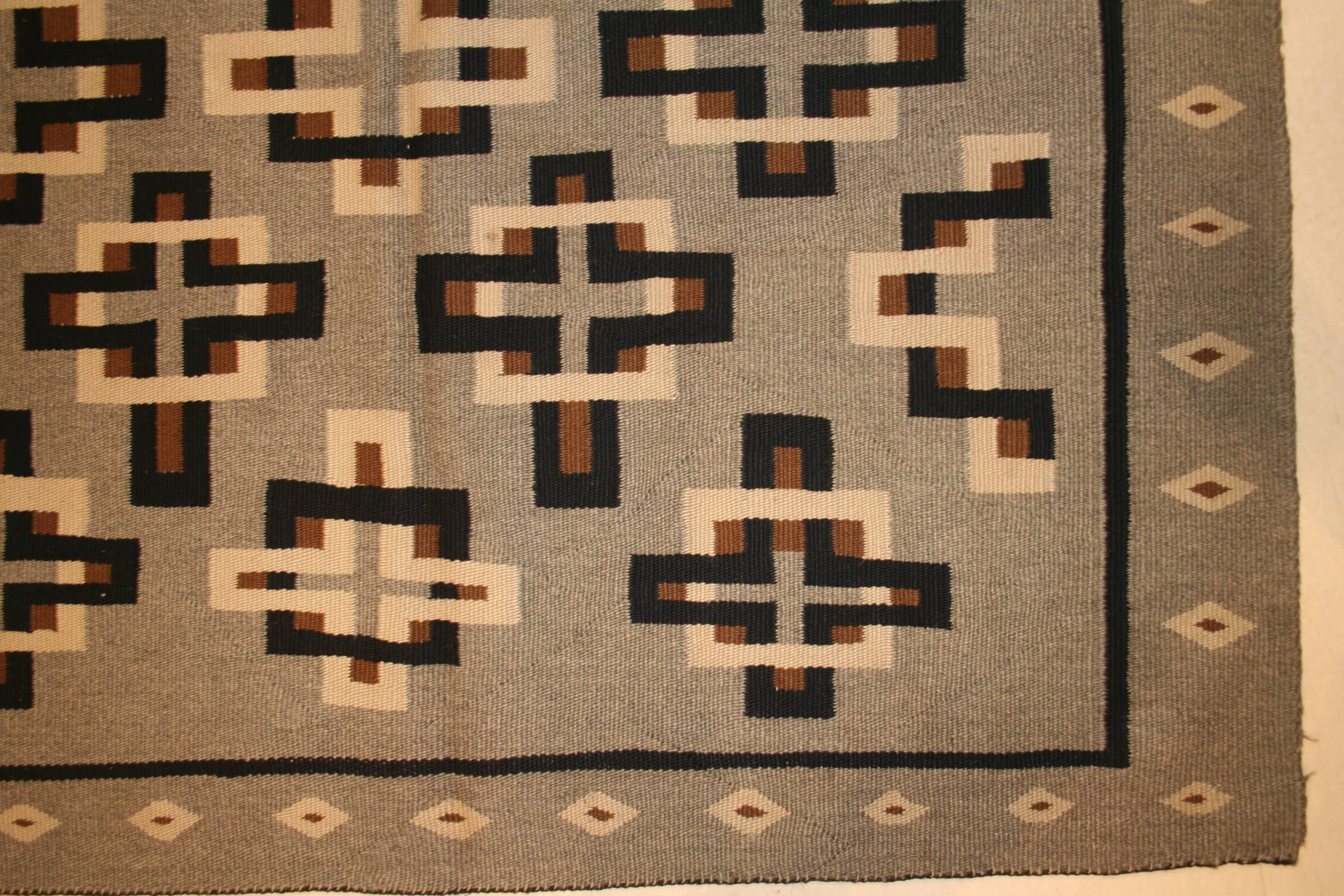 Alfombra regional navajo antigua Navajo en venta