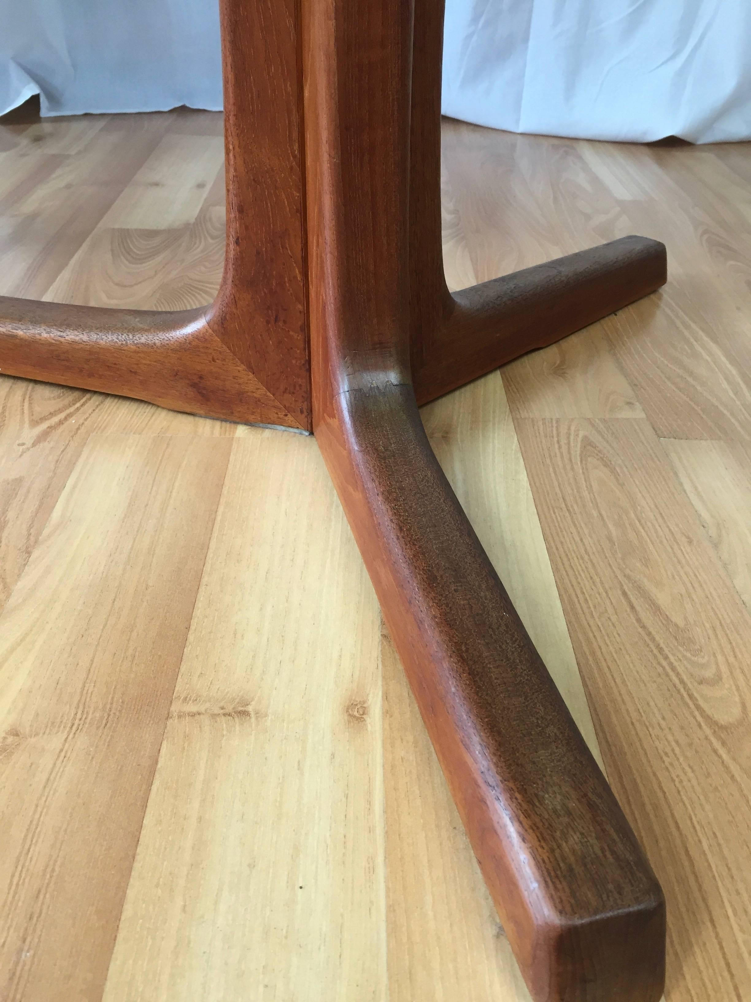 Mid-20th Century Niels Moller Teak Dining Table with Leaves