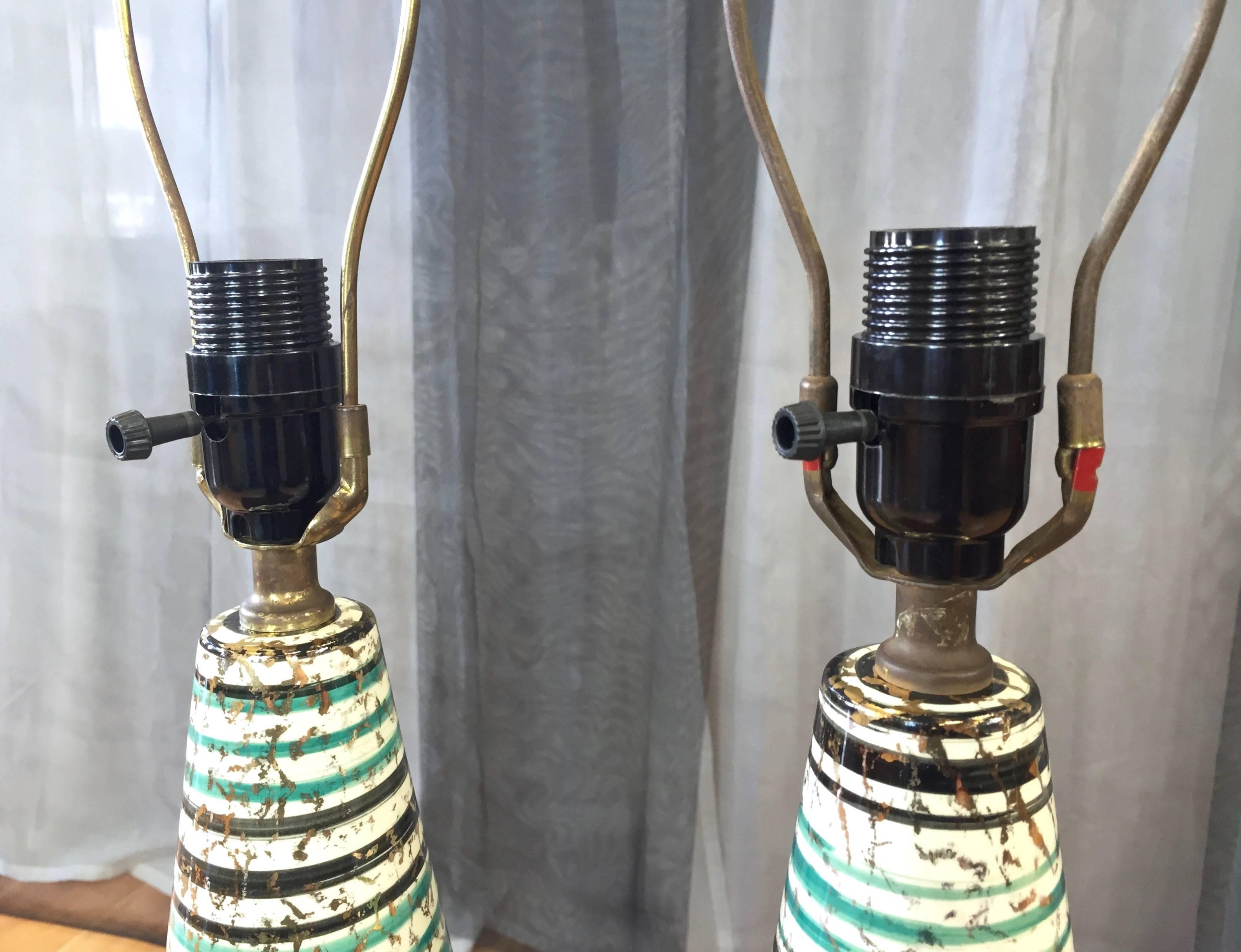 Pair of Mid-Century Hand-Painted Sculptural Ceramic Table Lamps In Excellent Condition In San Francisco, CA