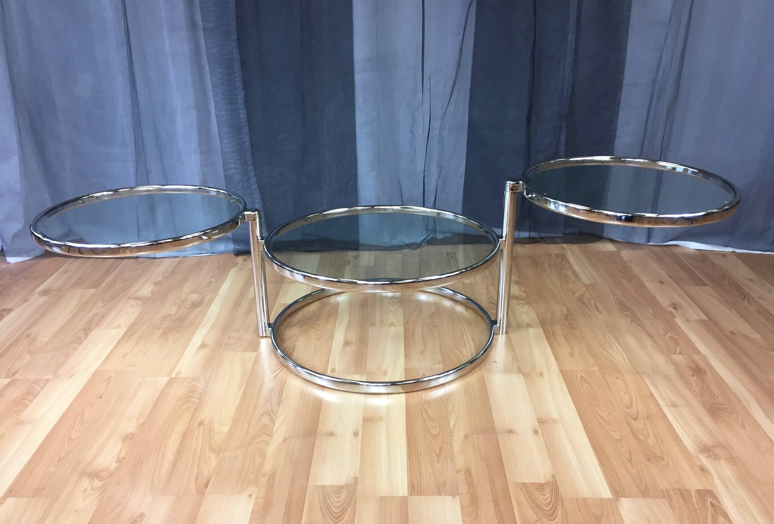 Swiveling Nickel and Glass Table in the Manner of Milo Baughman In Good Condition In San Francisco, CA
