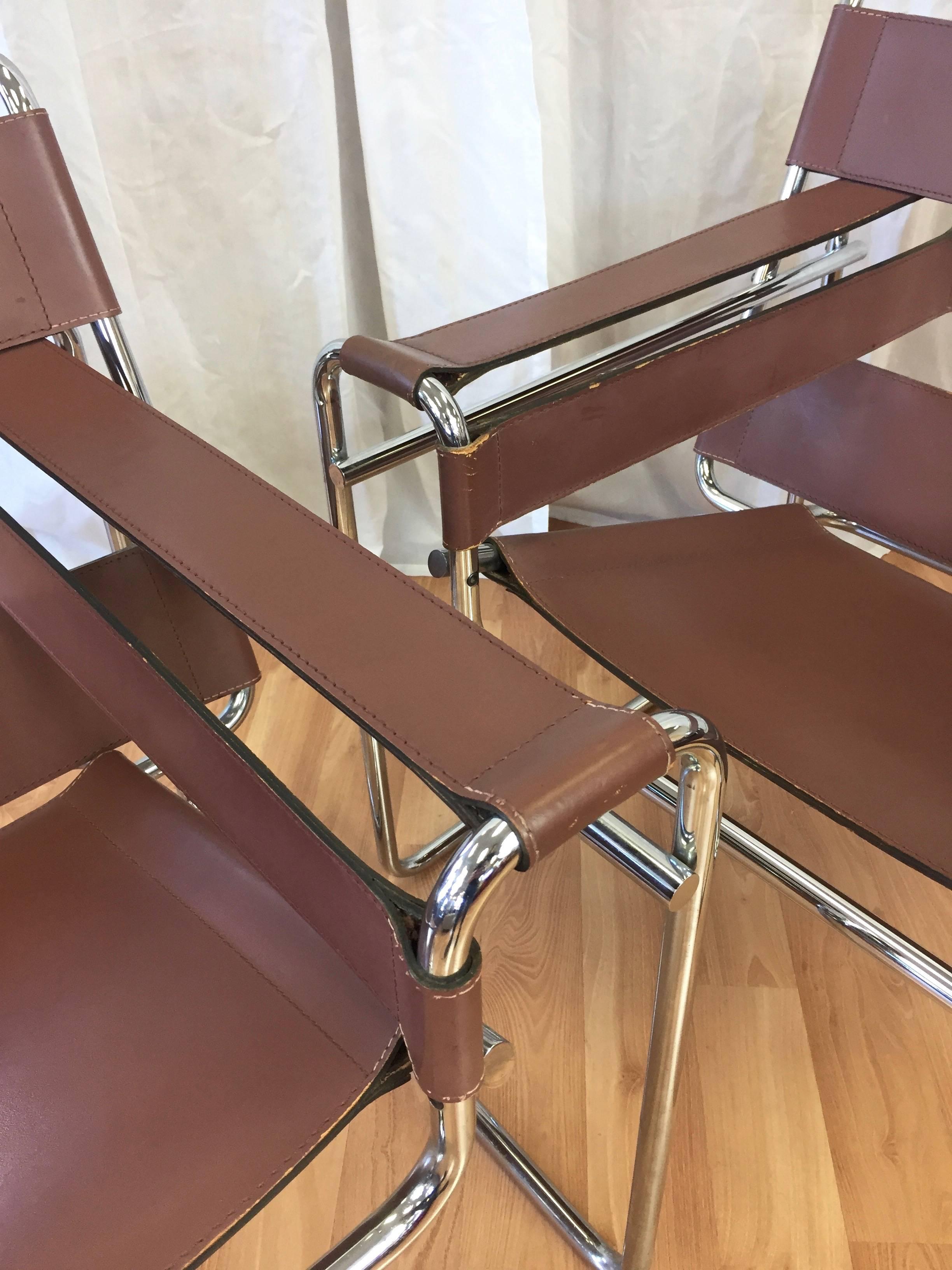 Mid-20th Century Pair of Marcel Breuer “Wassily” Chairs by Gavina for Knoll