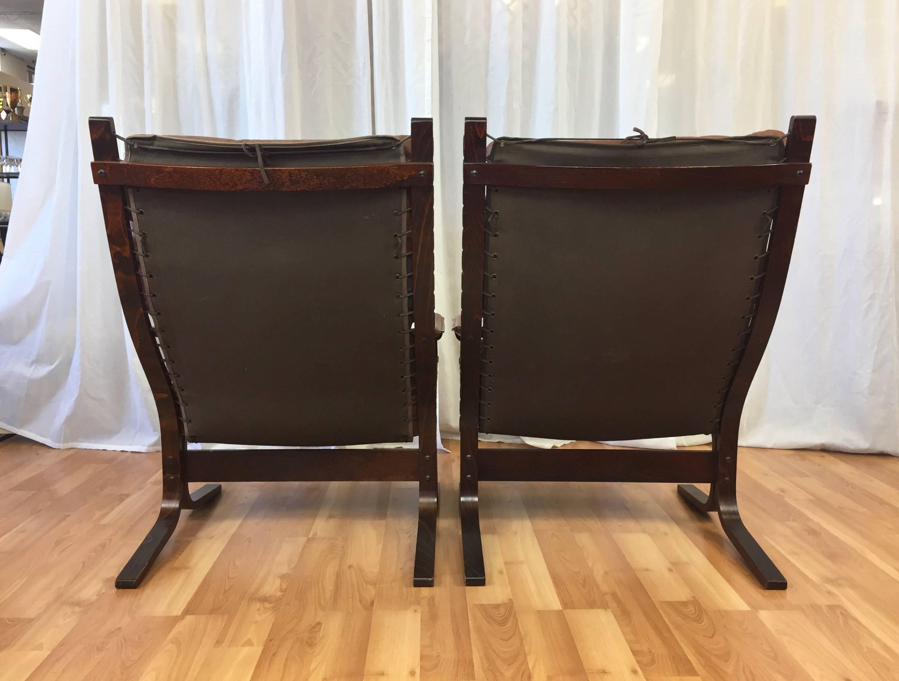 Scandinavian Modern Pair of “Siesta” Lounge Chairs by Ingmar Relling for Westnofa