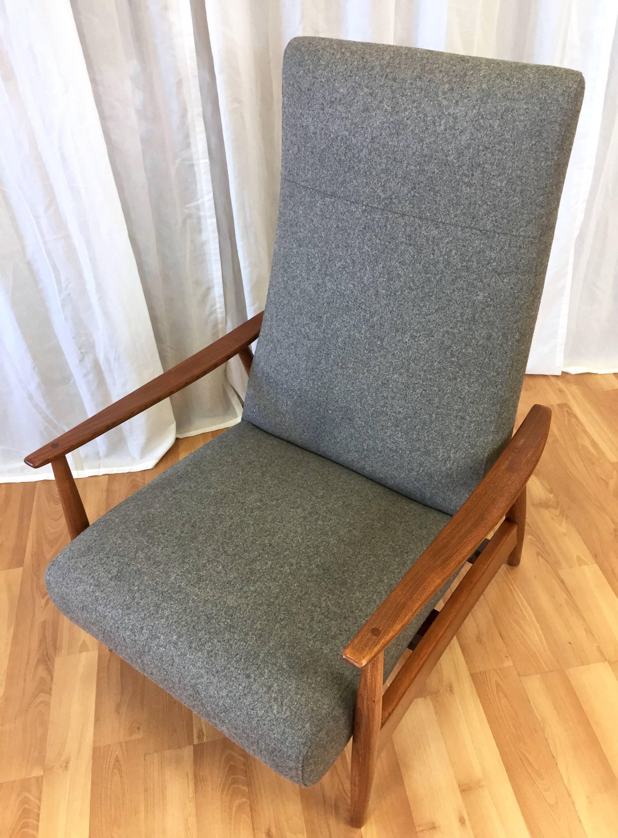 Milo Baughman High-Back Walnut “Recliner 74” for Thayer Coggin In Excellent Condition In San Francisco, CA