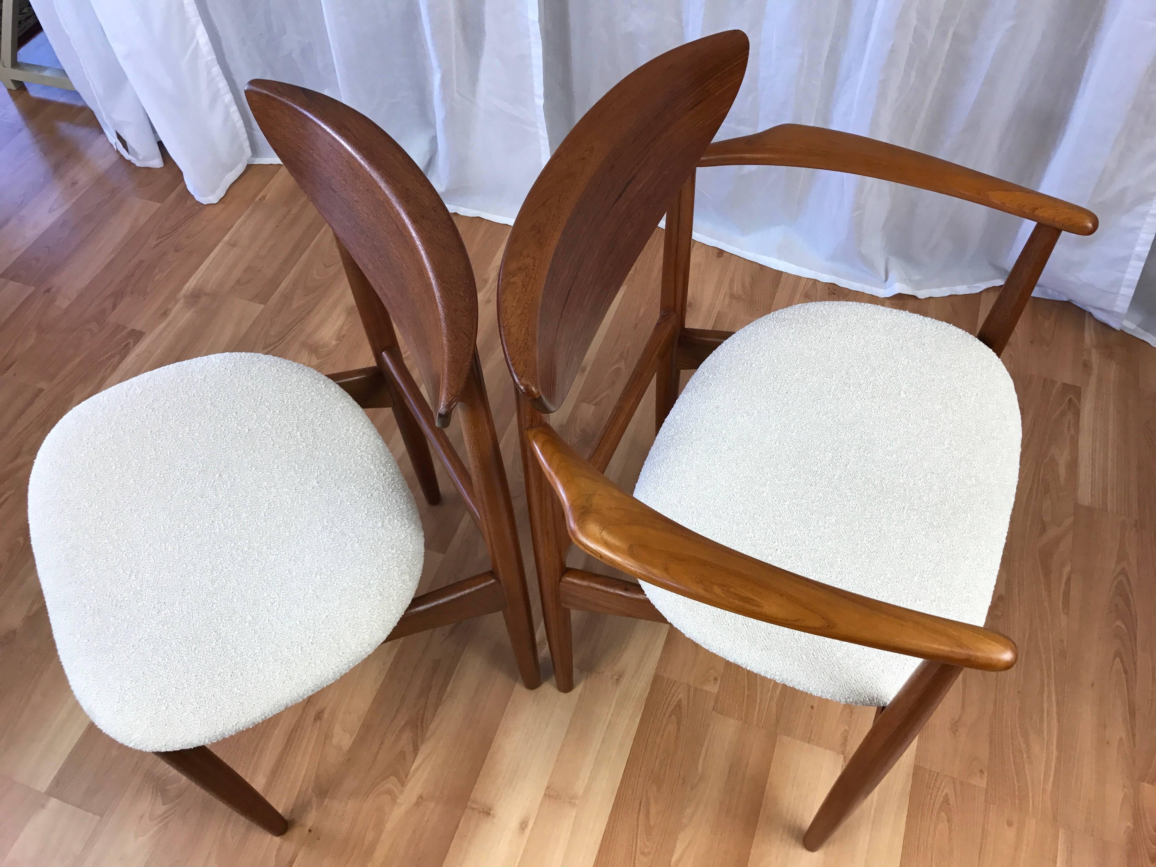 Fabric Set of Seven Uncommon Hvidt and Mølgaard-nielsen Teak Dining Chairs