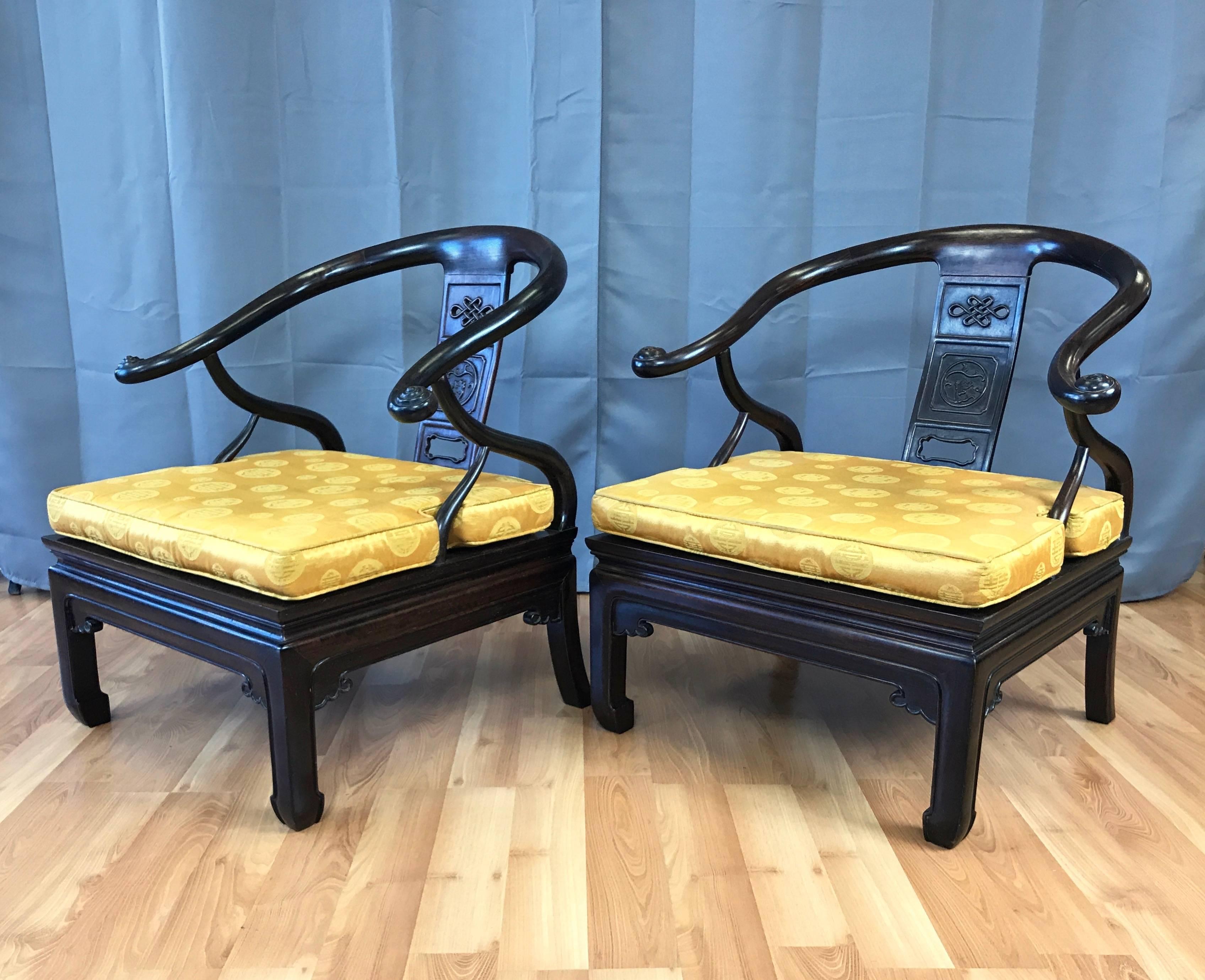 Early 20th Century Pair of Chinese Rosewood Horseshoe Chow Chairs, circa 1920s